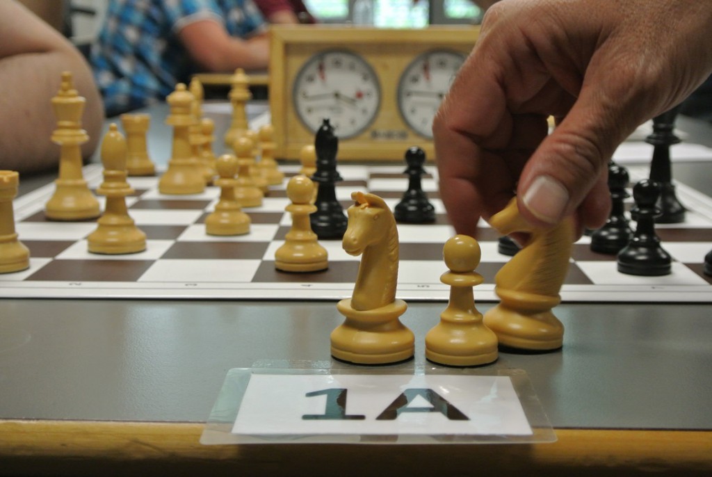 Schach lernen und online spielen bei ChessBase